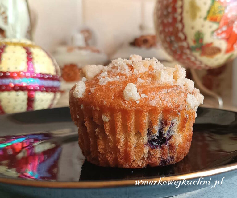 Jogurtowe muffinki z borówkami