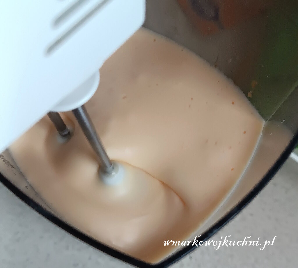 Ubijanie jajek z cukrem
