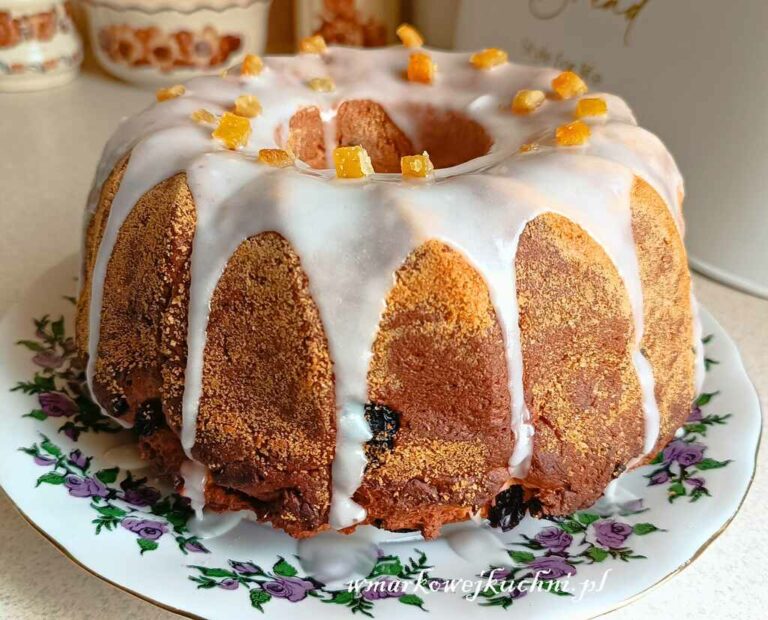 Wielkanocna babka parzona